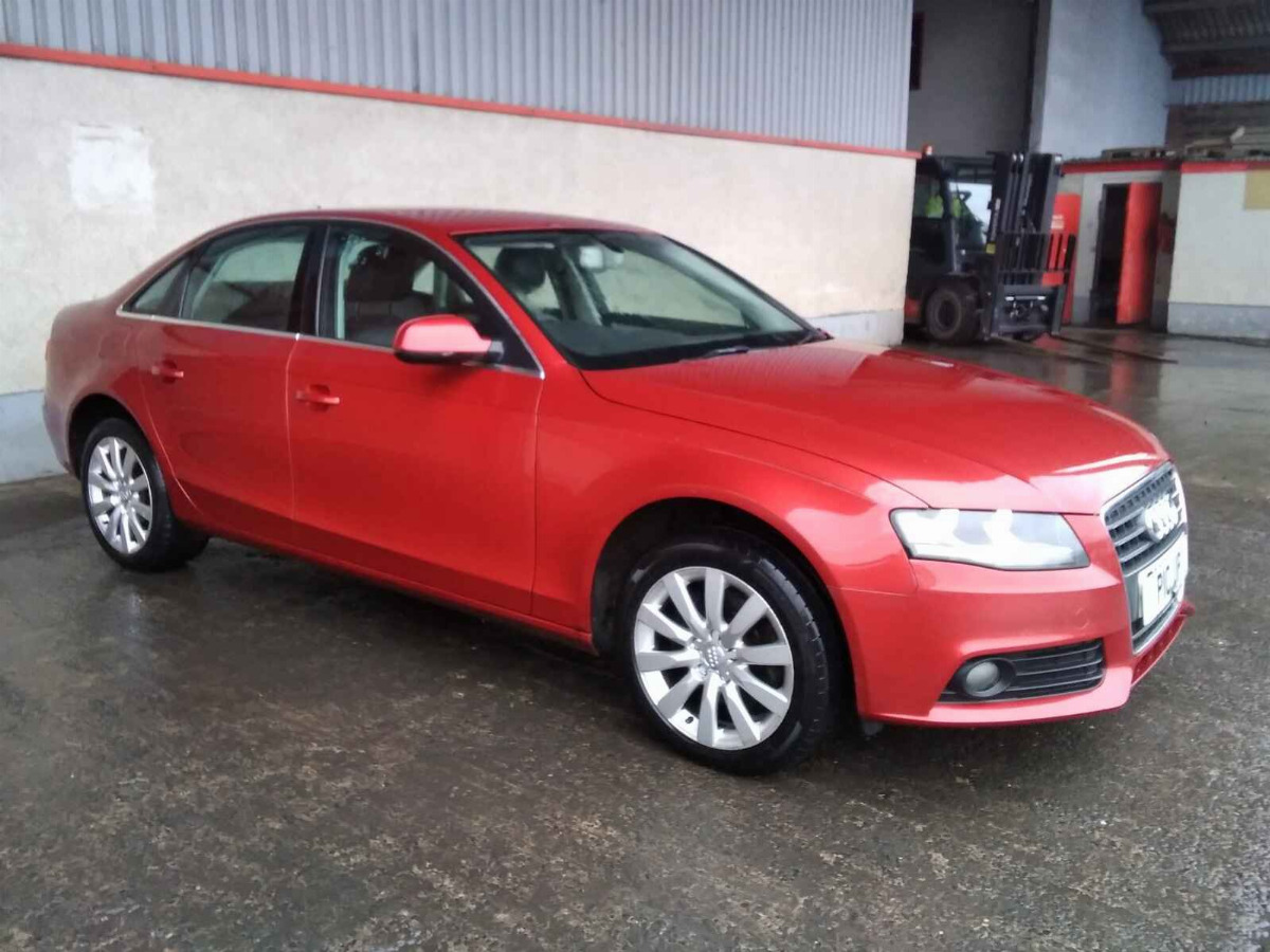 AUDI A4