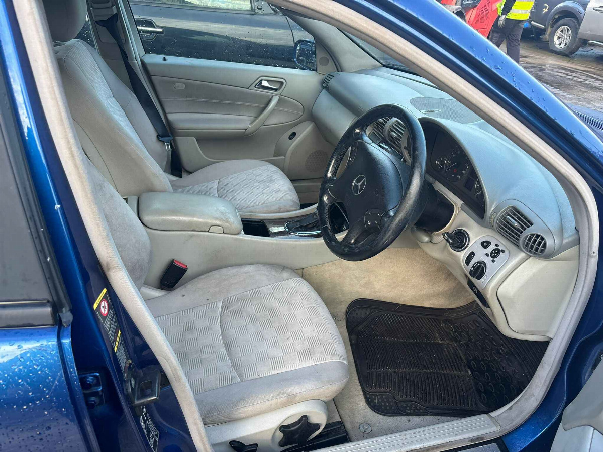 MERCEDES C-CLASS