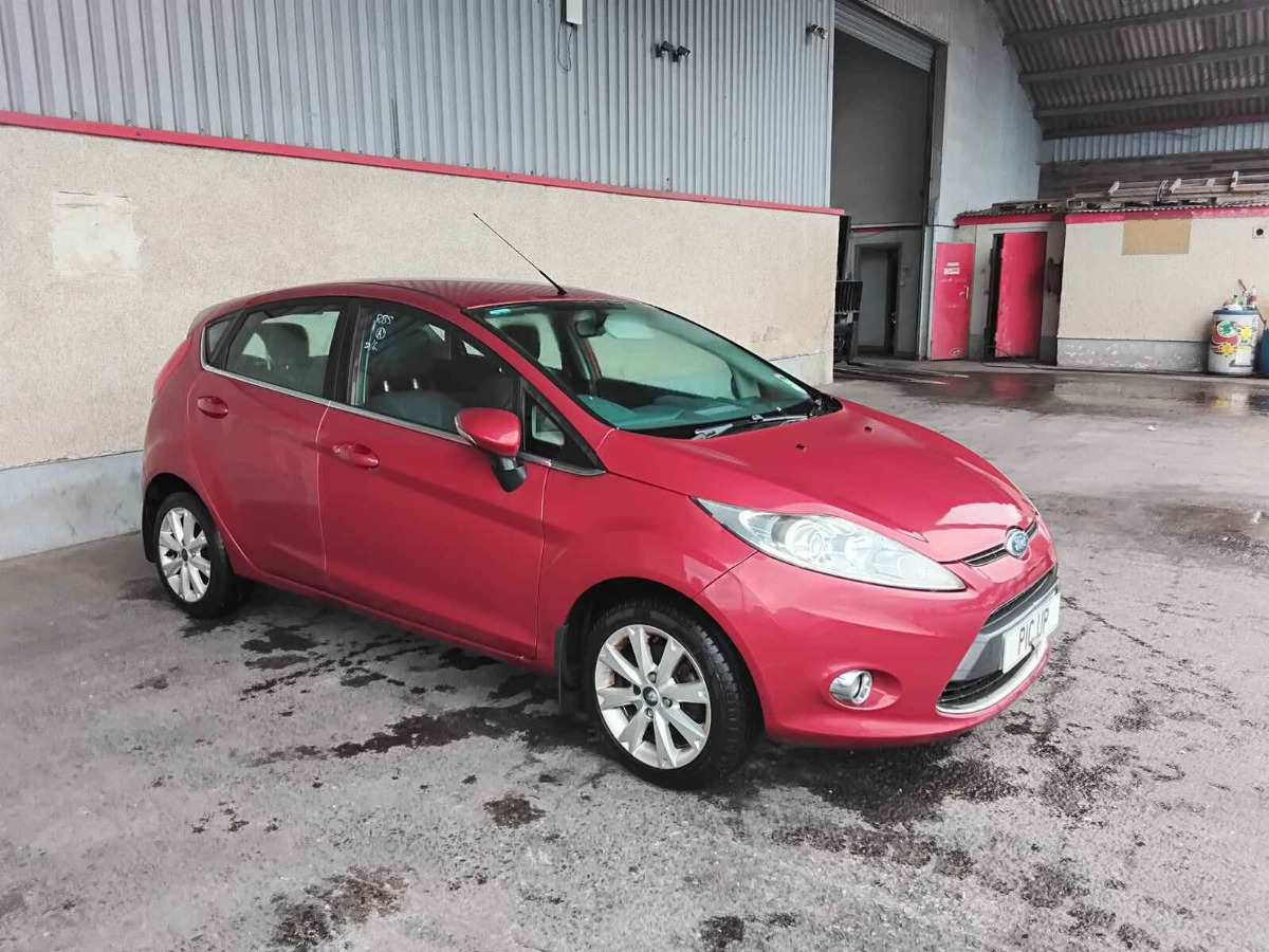 FORD FIESTA
