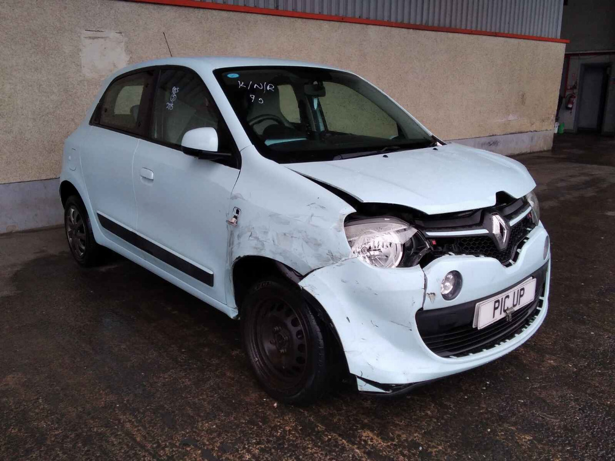 RENAULT twingo