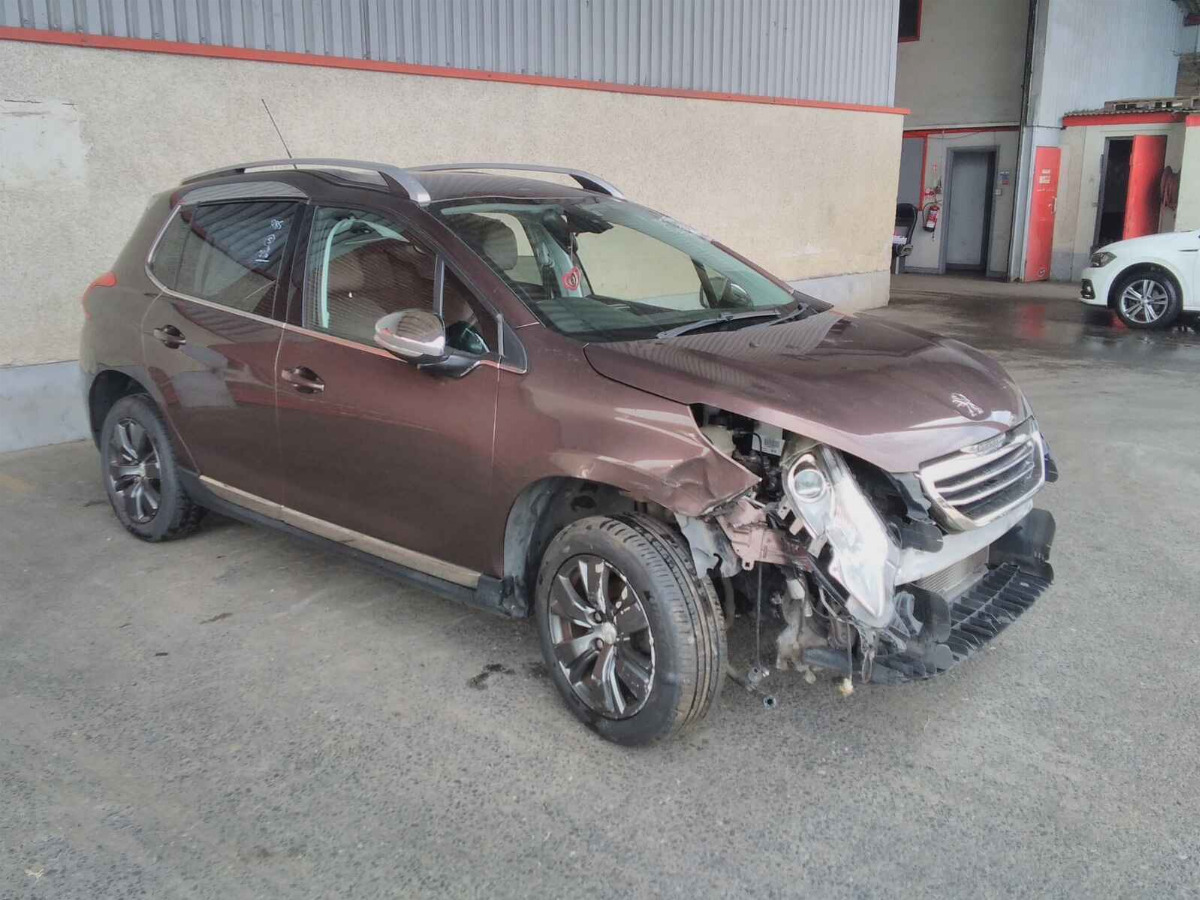 PEUGEOT 2008