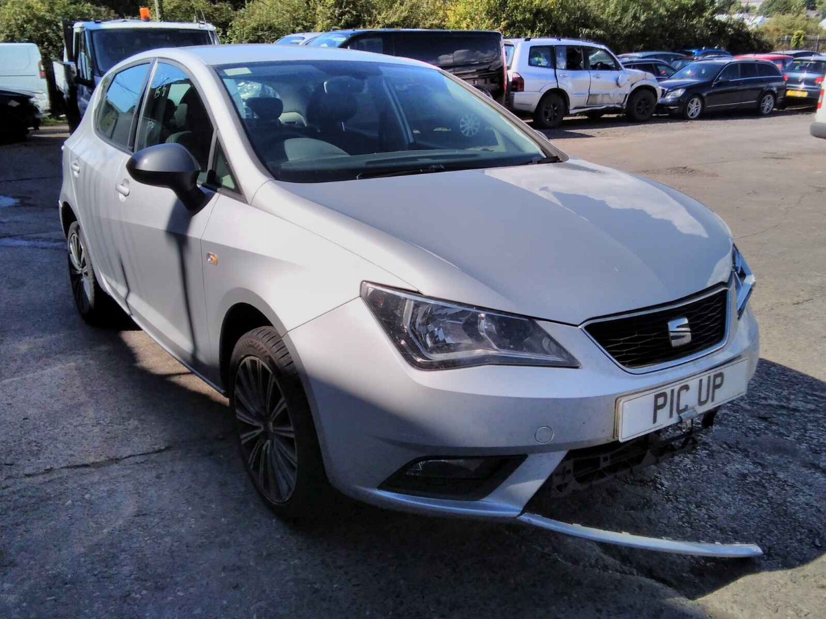 SEAT IBIZA