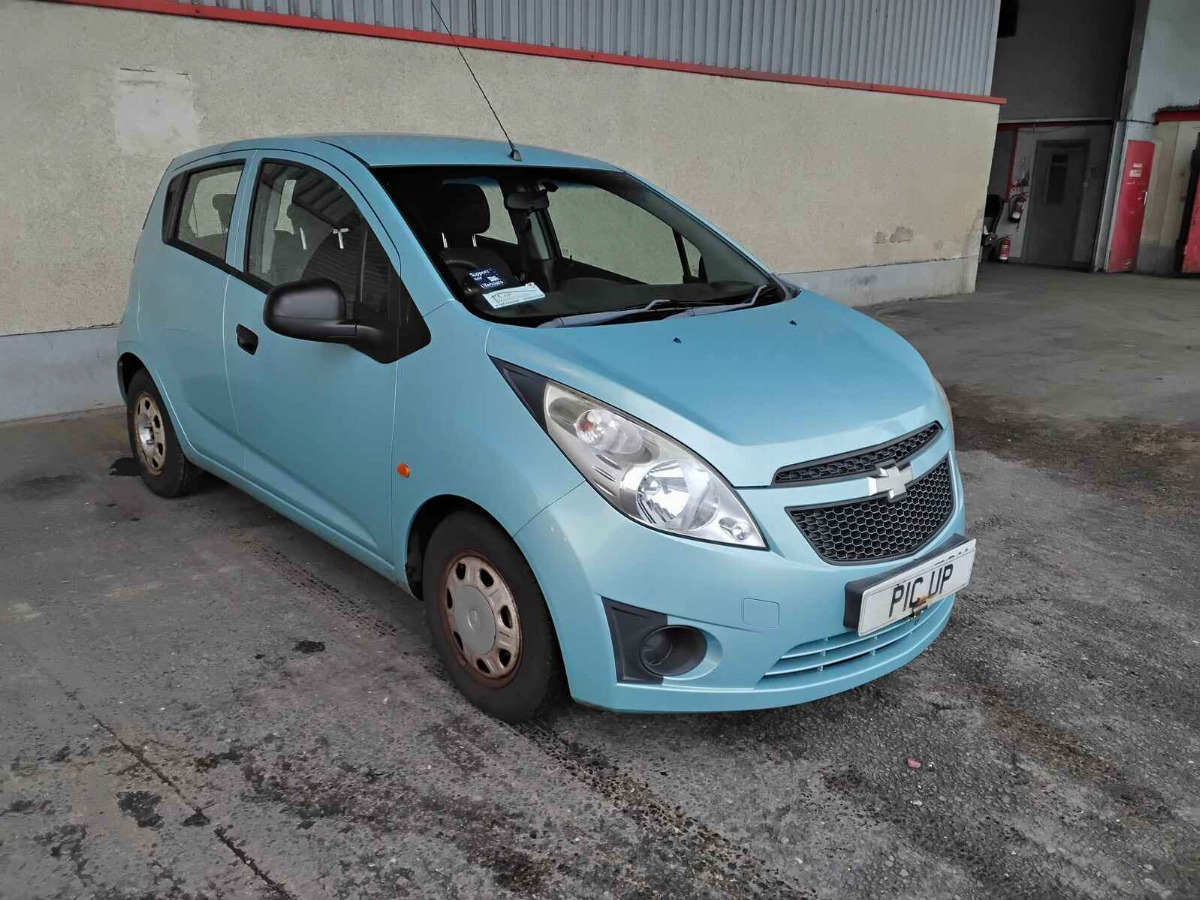 CHEVROLET spark