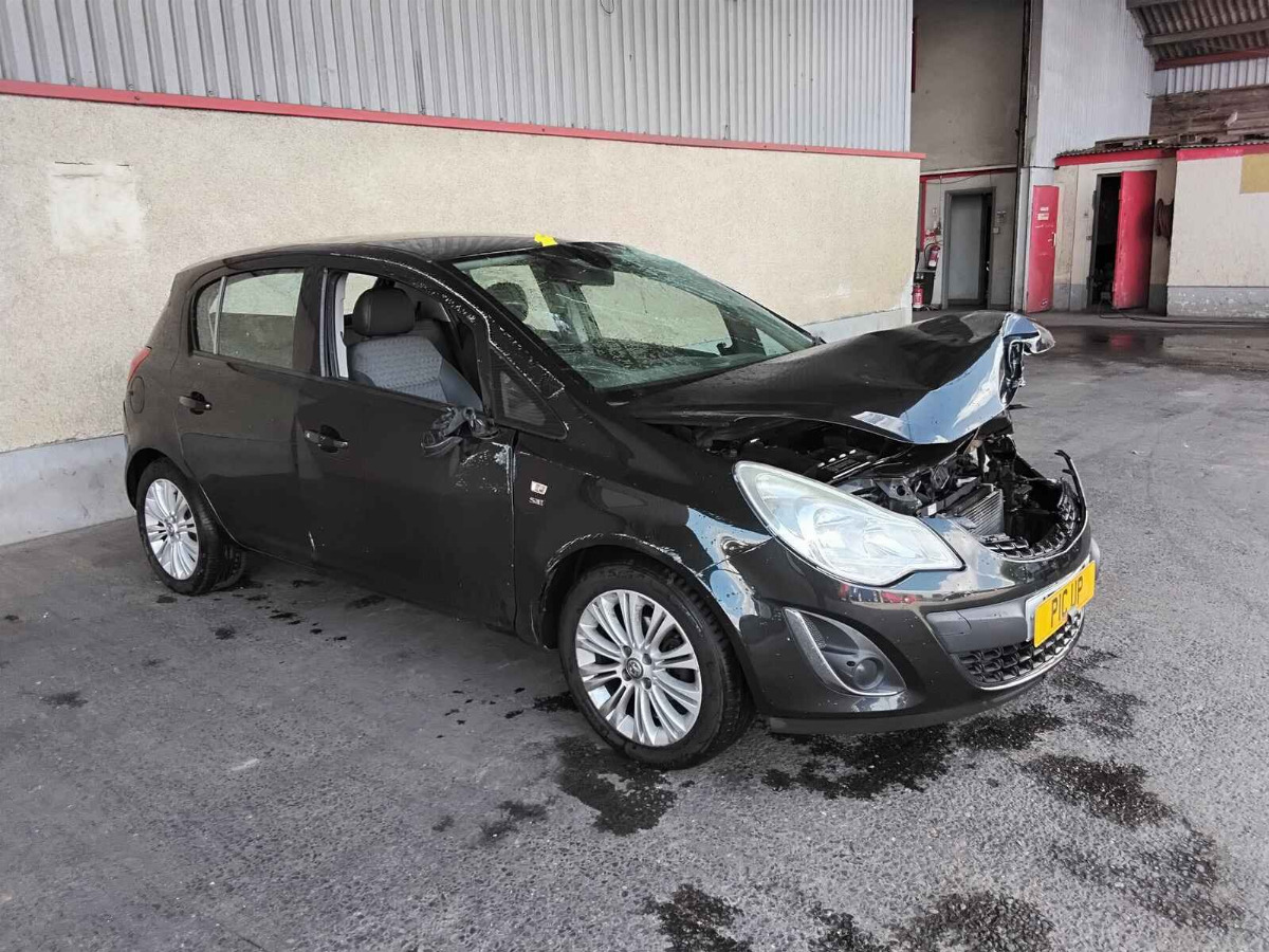 VAUXHALL CORSA