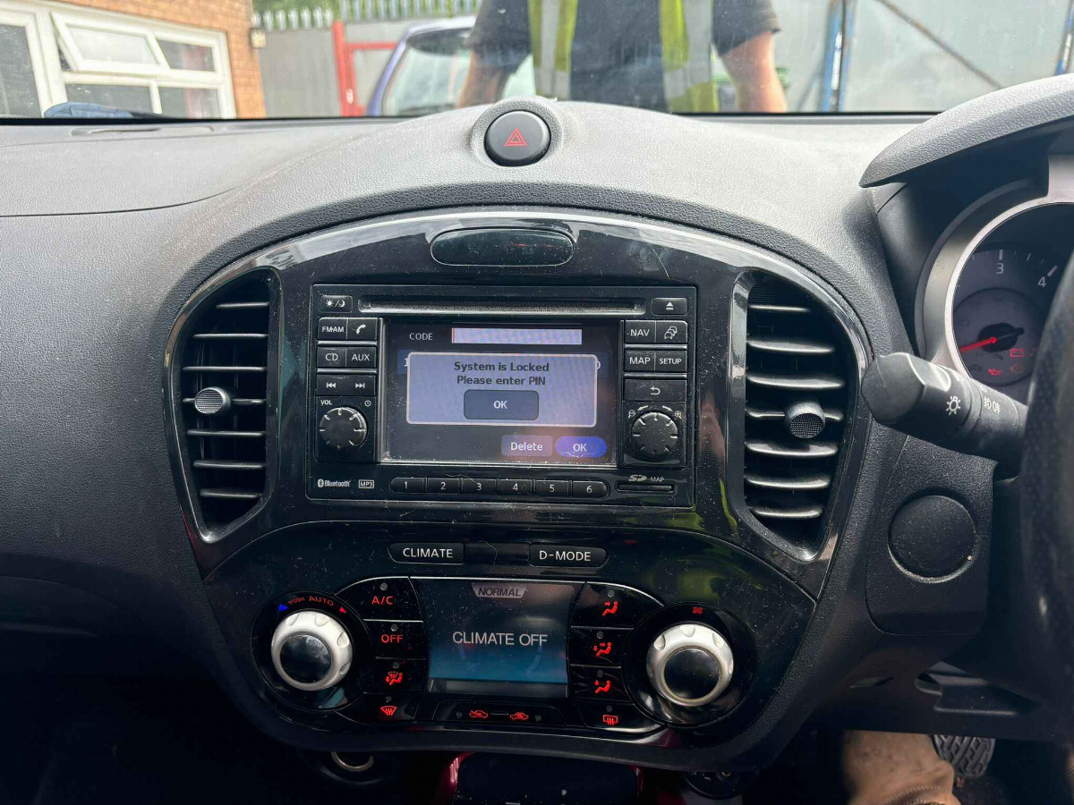 NISSAN Juke