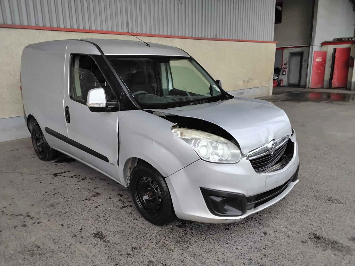 VAUXHALL COMBO