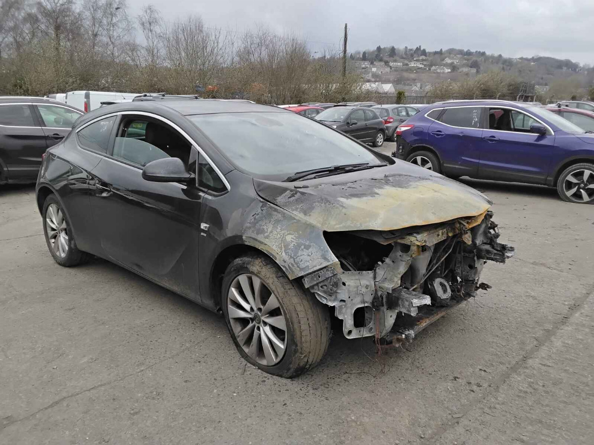 VAUXHALL ASTRA GTC