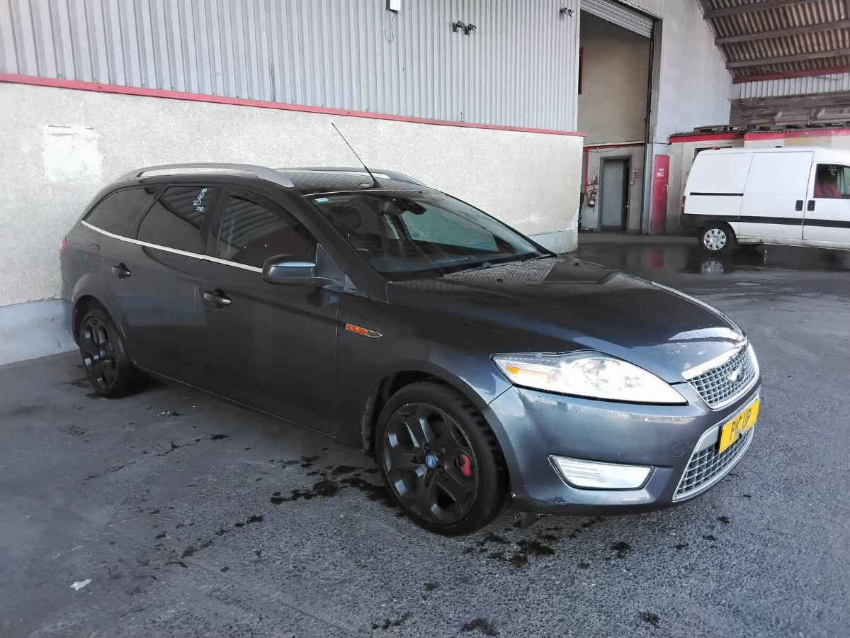 FORD MONDEO