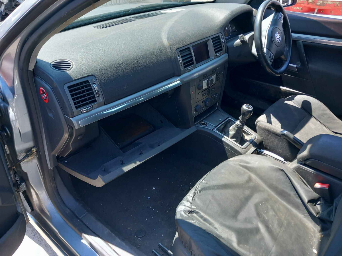 VAUXHALL VECTRA
