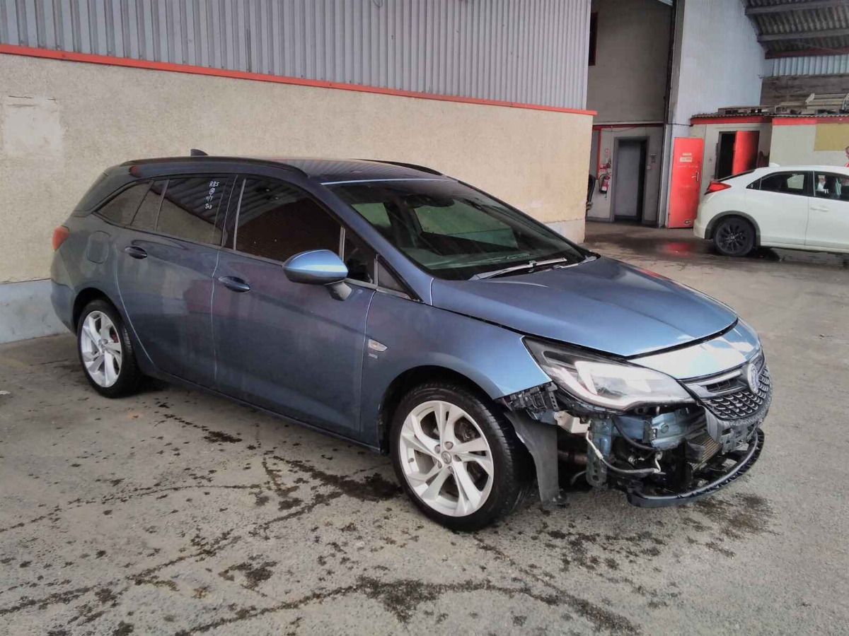 VAUXHALL ASTRA
