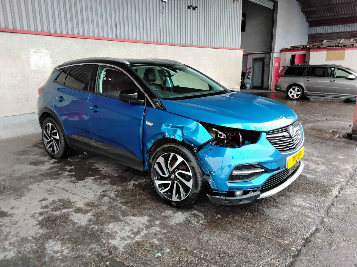 VAUXHALL GRANDLAND X
