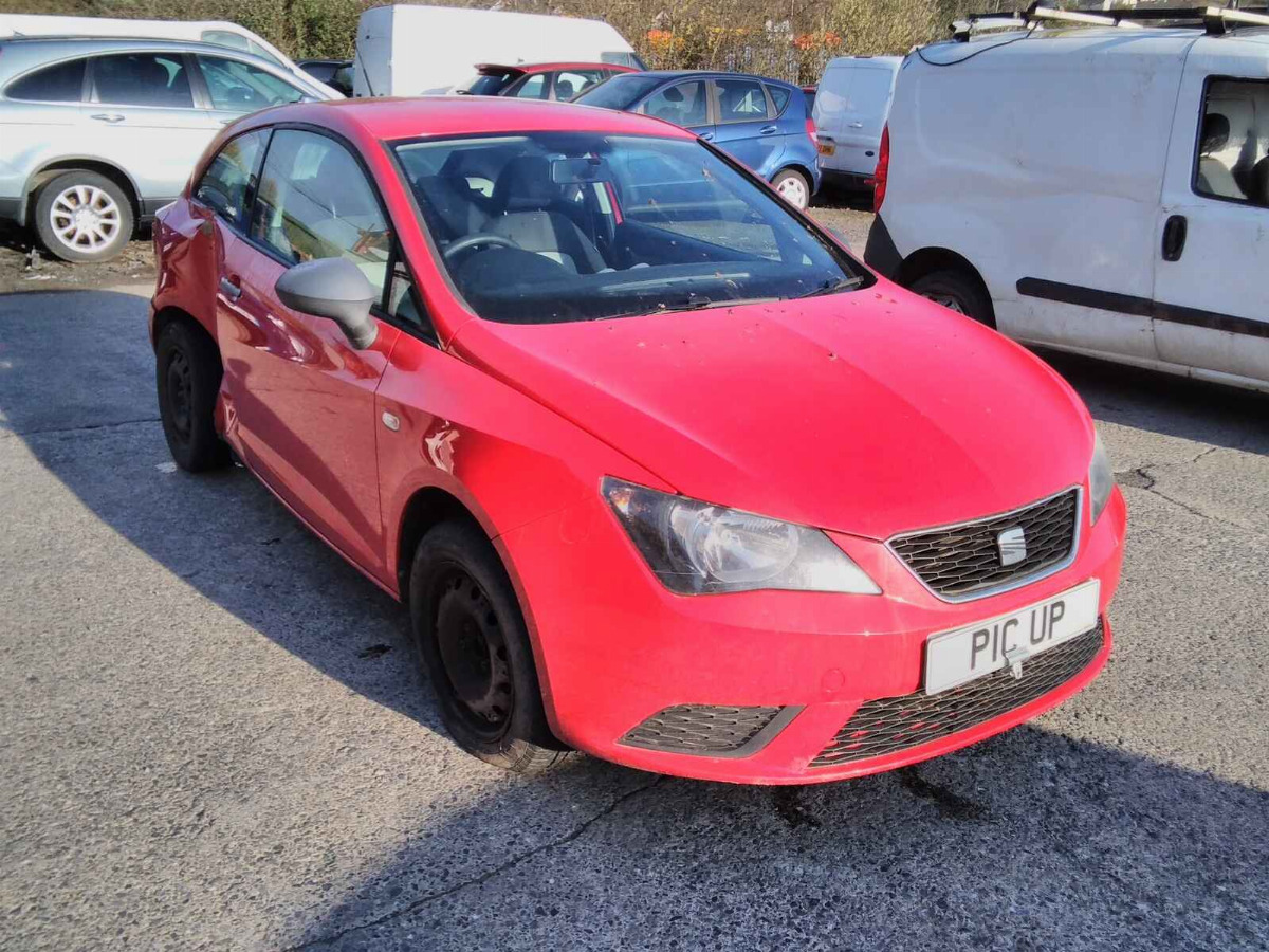 SEAT IBIZA