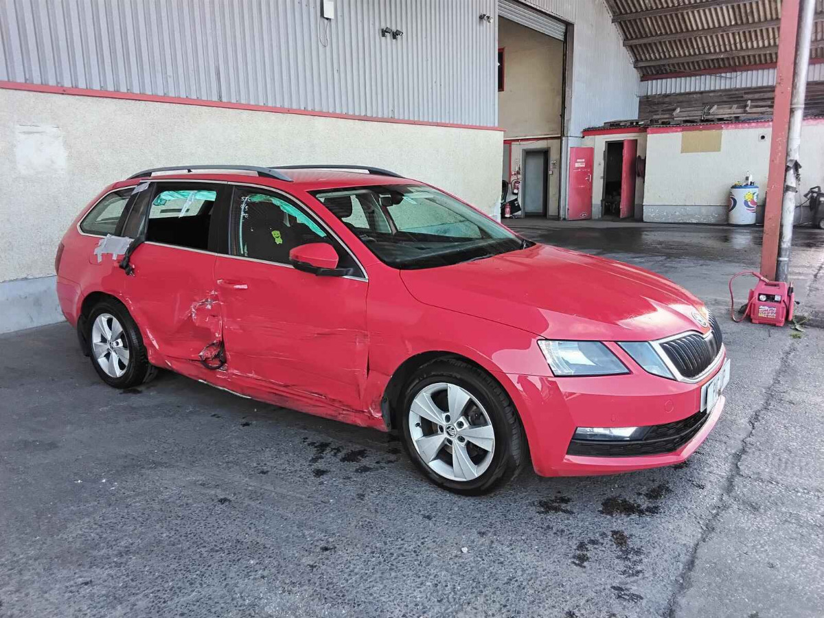 SKODA OCTAVIA
