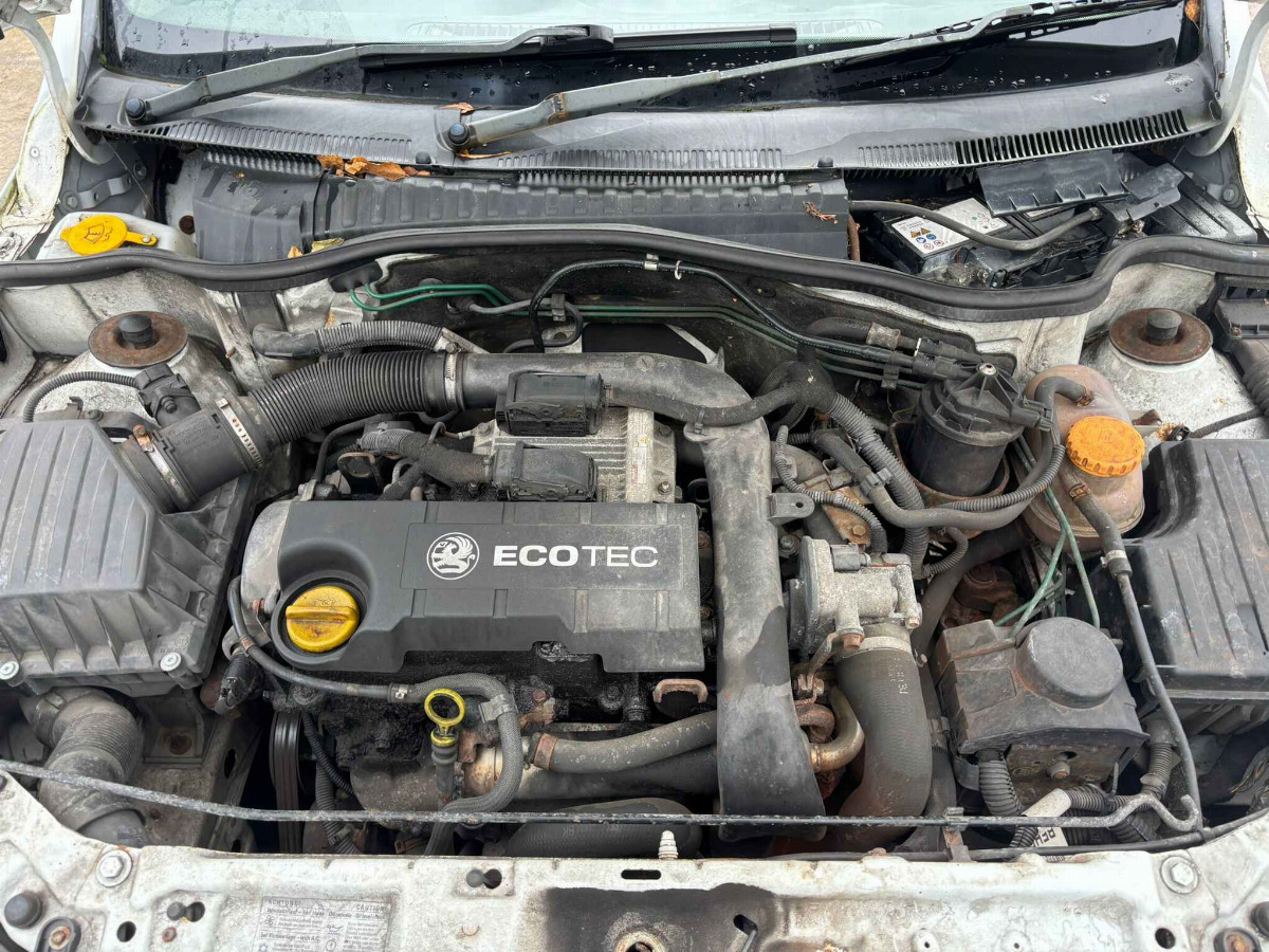 VAUXHALL COMBO