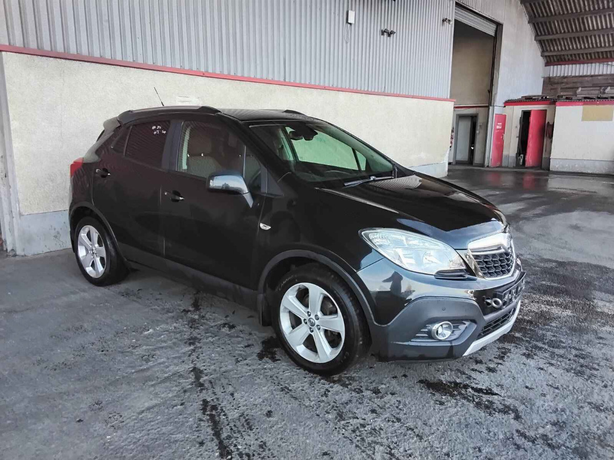 VAUXHALL MOKKA