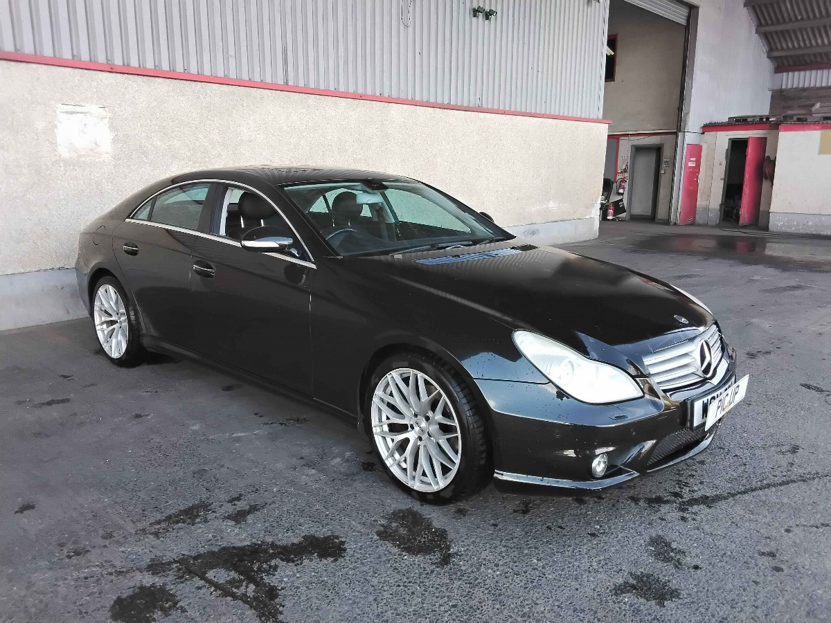 MERCEDES CLS