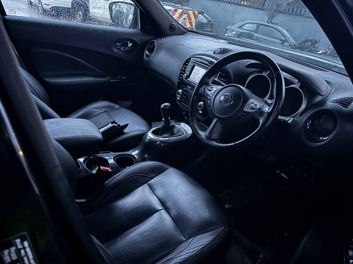 NISSAN Juke