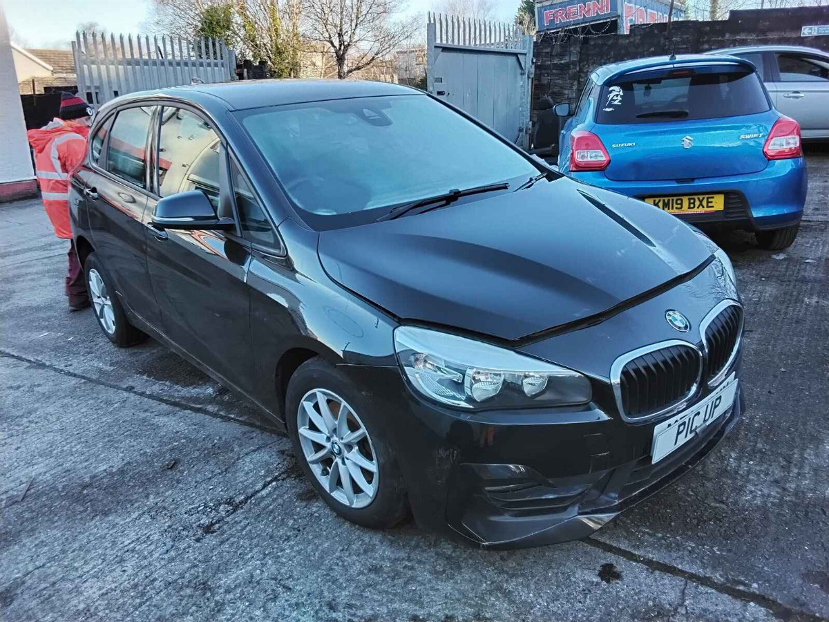BMW 2 SERIES