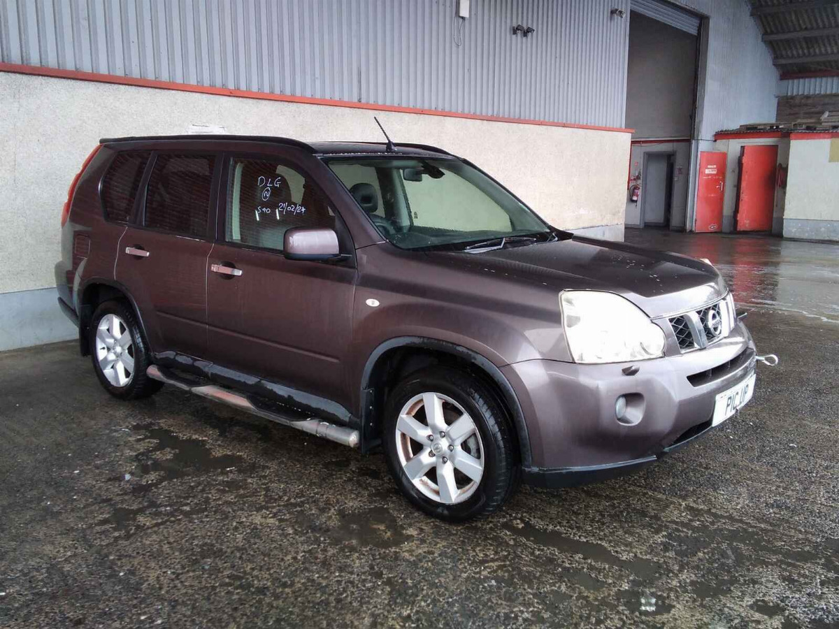 NISSAN X-Trail