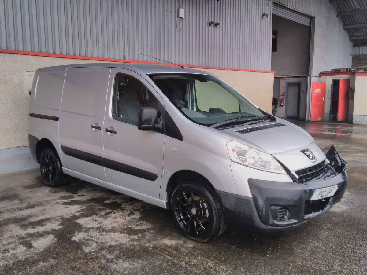 PEUGEOT EXPERT