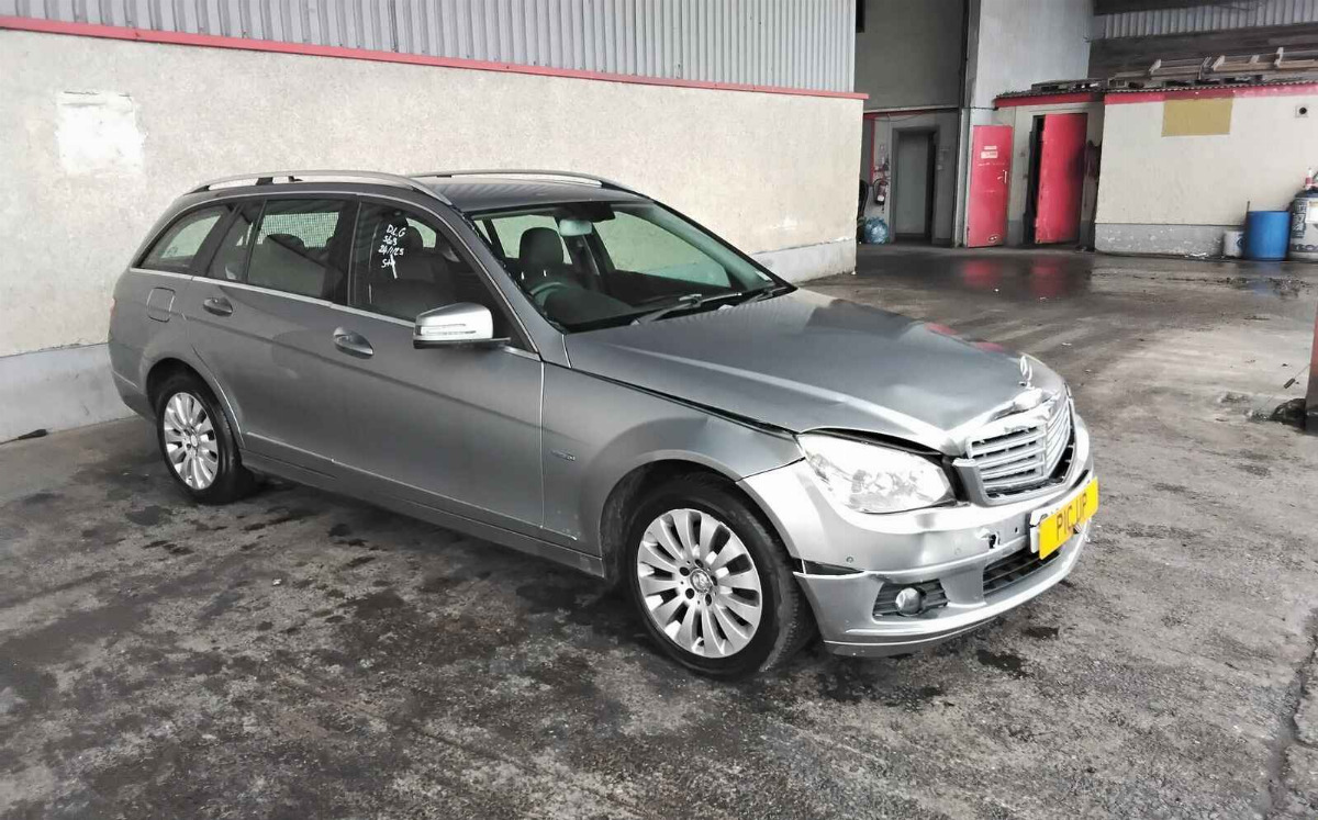 MERCEDES C-CLASS