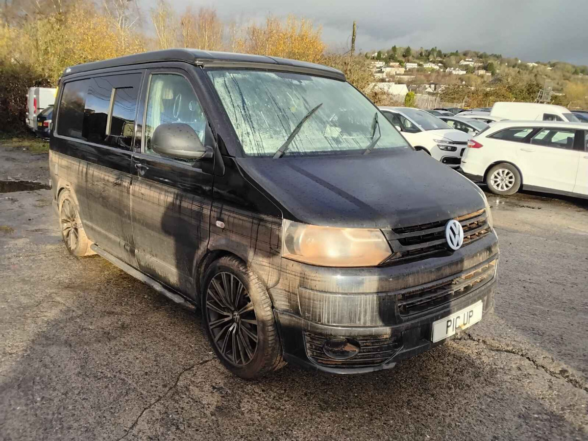 VOLKSWAGEN TRANSPORTER