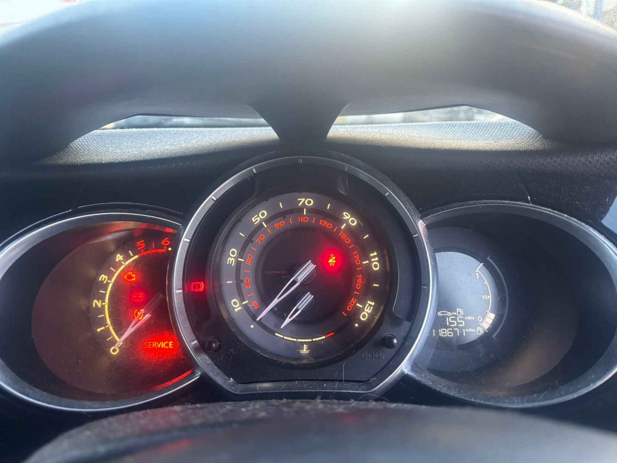 CITROEN DS3