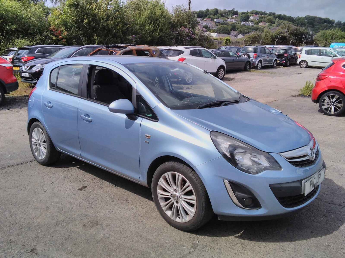 VAUXHALL CORSA