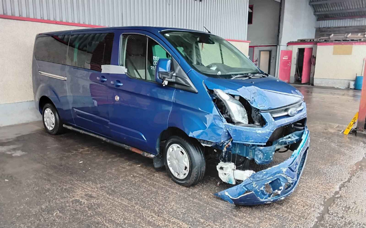 FORD TRANSIT CUSTOM